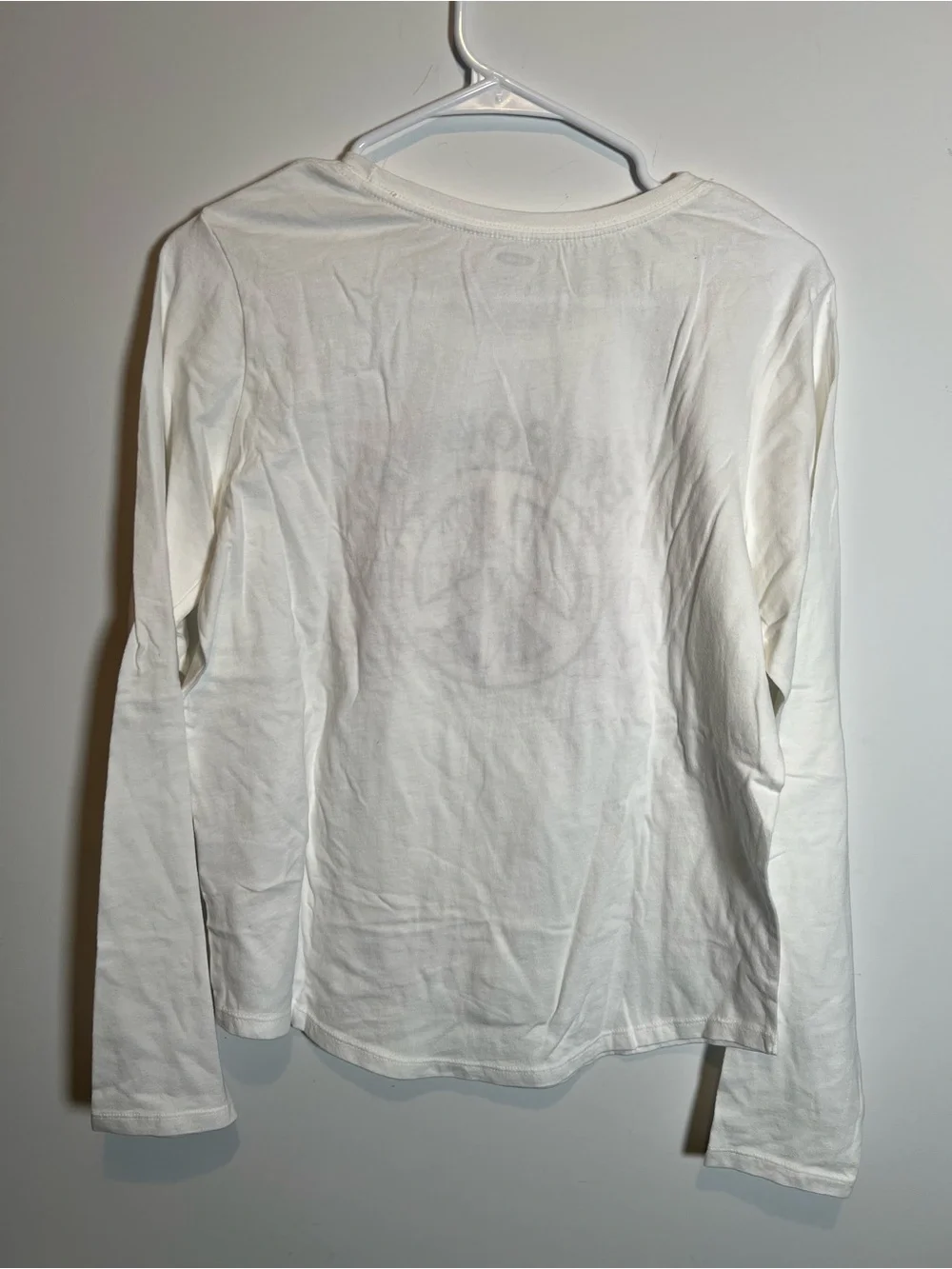 🎉5/$25 Girl’s Old Navy “Empower One Another” Peace Long Sleeve Tee